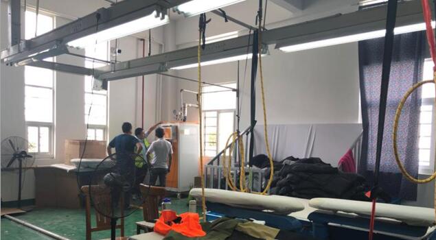 熨燙用蒸汽發(fā)生器 熨燙用蒸汽發(fā)生器